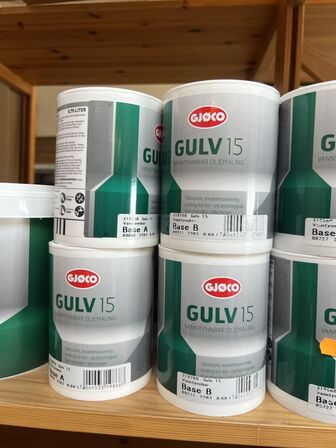 Parti JOTUN & GJØCO i forsk. baser m.v. (se billeder)