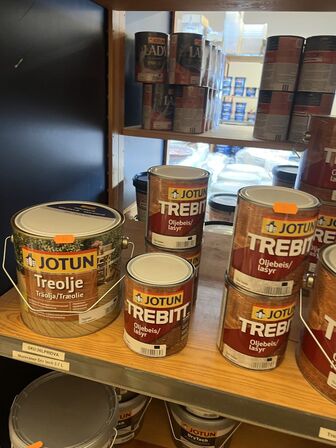 Parti JOTUN i forsk. baser m.v. (se billeder)