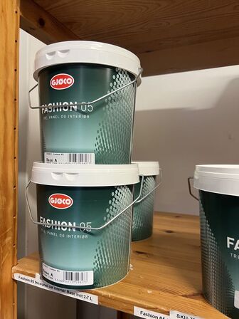 Parti GJØCO i forsk. baser m.v. (se billeder)