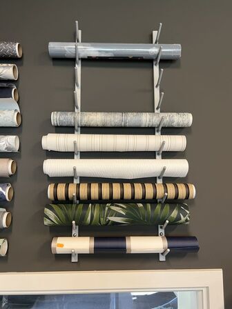 Farvedisplays GJØCO samt rulleholdere