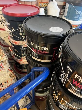 9 pll. maling. Udtaget fra biler. Kan være både uåbnet og åbnet.