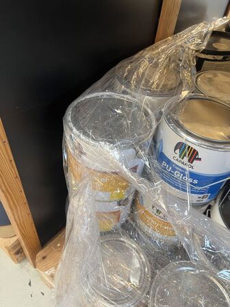 1 pll. maling. Udtaget fra bil. Kan være både uåbnet og åbnet.