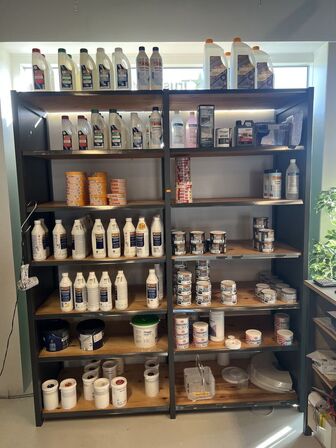 Salgsreol inkl. indhold - JOTUN m.v.