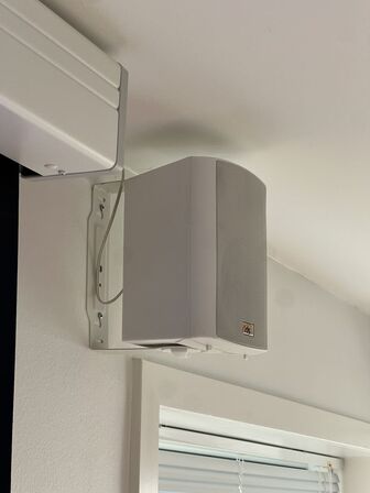 Projektor EPSON EB-96W inkl. PROJECTA ellærred og højttalere