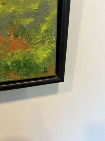 3 stk. birketræ, 2 stk. borde samt to malerier