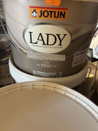 21 sp. JOTUN Lady i forsk. baser m.v. (se billeder)