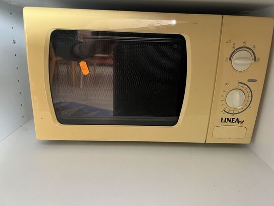 Køkkeninventar bl.a. BRAVILOR BONAMAT kande (se billeder)