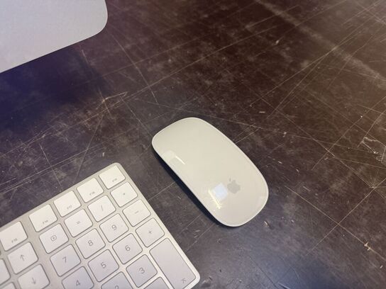 Apple Imac Core I5 21.5" (Late 2015)