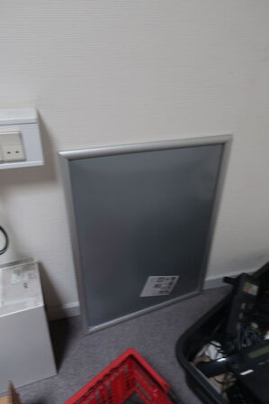 Indhold i rum (Læs beskrivelse)