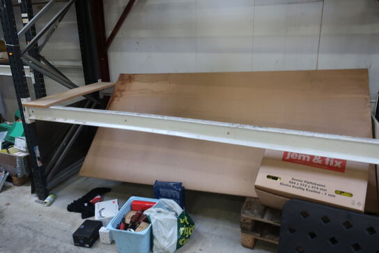 2 fag pallereoler uden indhold