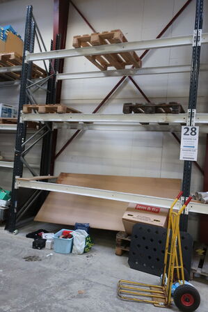 2 fag pallereoler uden indhold