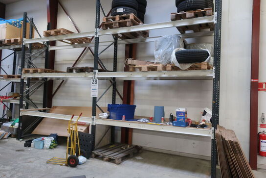 2 fag pallereoler uden indhold