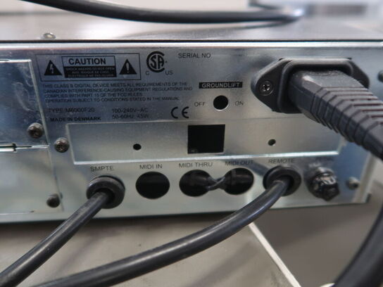Vac Power Supply M6000F20
