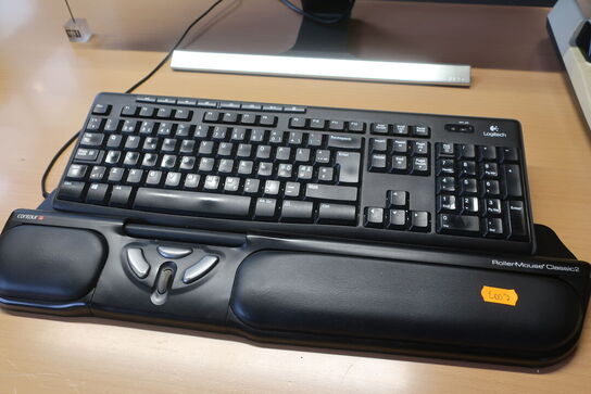 Computerskærm SAMSUNG U28D590D med computer LENOVO, tastatur m.m.