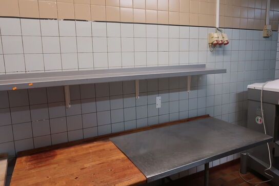 Arbejdsbord samt rustfri stålhylde