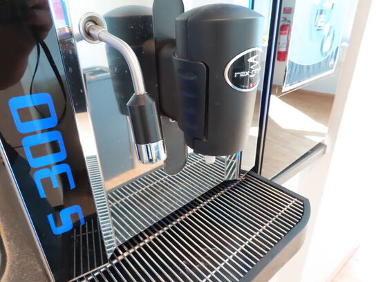 Espressomaskine REX ROYAL S 300 med mælkekøler