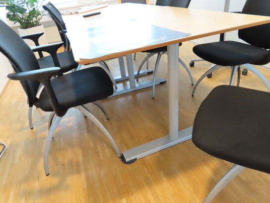 8 stk. mødestole HÅG H05 Comm 2 stk. mødeborde