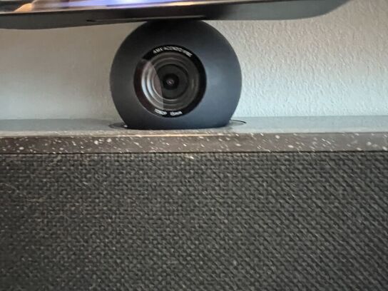 55" SONY TV m. BRACO & AMX konferencesystemer