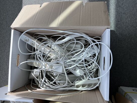 9 ks. kabelskinner m.v.