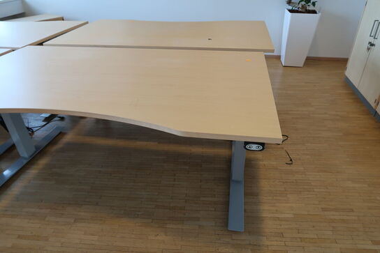 4 stk. el. hæve/sænke skrivebord EFG, skuffemoduler, reoler