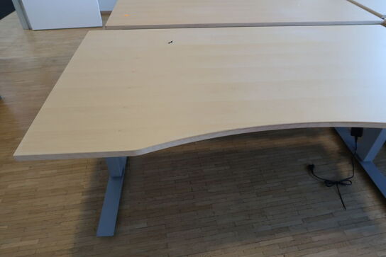 4 stk. el. hæve/sænke skrivebord EFG, skuffemoduler, reoler