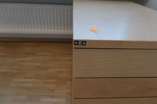 El. hæve/sænke skrivebord EFG, reol samt skuffemodul