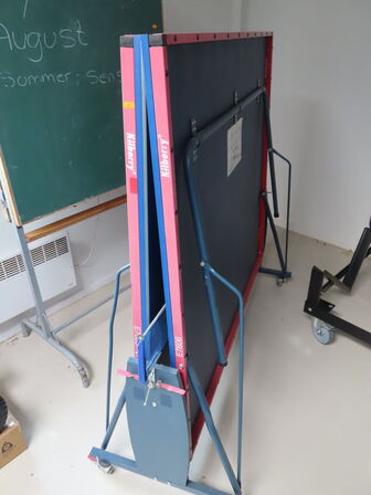 Bordtennisbord med net KILBERRY