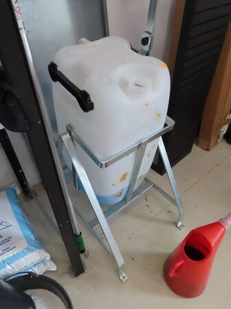 Dunktipper til 60 liters dunk