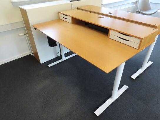 Hæve/sænkebord m. skuffer og søjle til skærm - 160x90 cm. DENCON