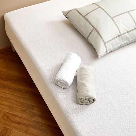 6 stk. Night & Day jersey boxlagen hvid 180x200x30 cm - ass. Farver 