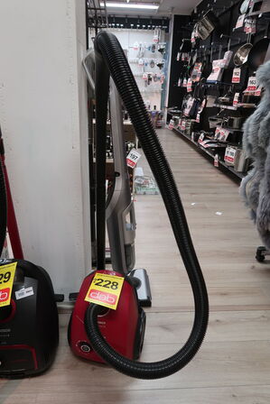 Bosch støvsuger rød 600 watt