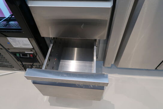 Kølebord GGM GASTRO KTF227AND-EF