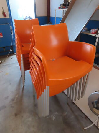 14 stk stabelbare udendørs stole, Orange