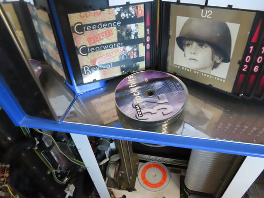 Jukebox med CD'er (Se beskrivelse)
