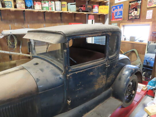 FORD Model A Doctors Coupe 1929 (MOMSFRI)
