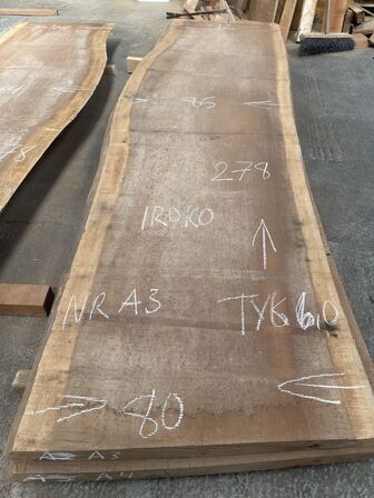 Træplanke i IROKO (afr. teak) 2,78x0,80/0,82m - 6 cm tyk