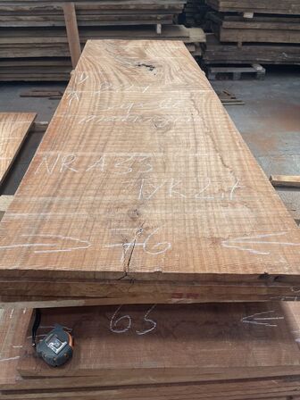 Træplanke i SAPELE (mahogni) 2,27x0,76m - 2,7 cm tyk
