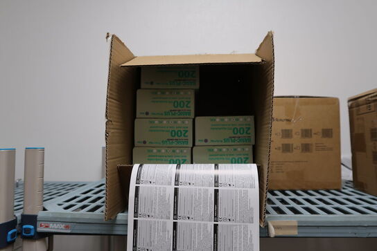 Fødevarereol METRO MAX med indhold