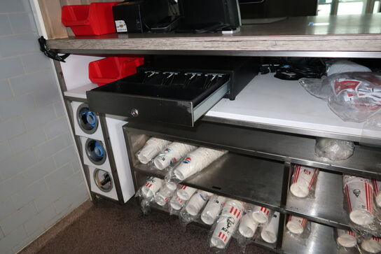 Disk med indhold (elektronik medfølger ikke)