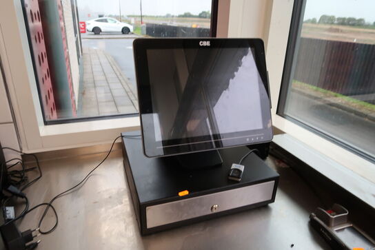 Kasseapparat CBE, bonprinter, computerskærm m.m. (betalingsterminal medfølger ikke)