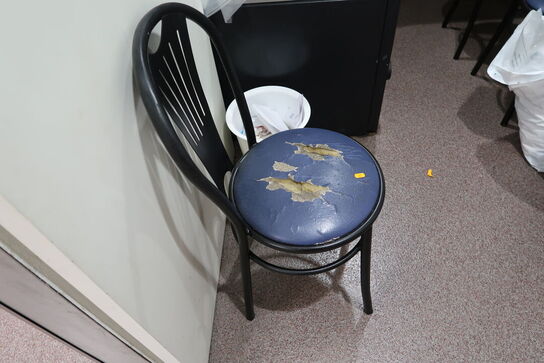 Barstol samt 2 stk. stole