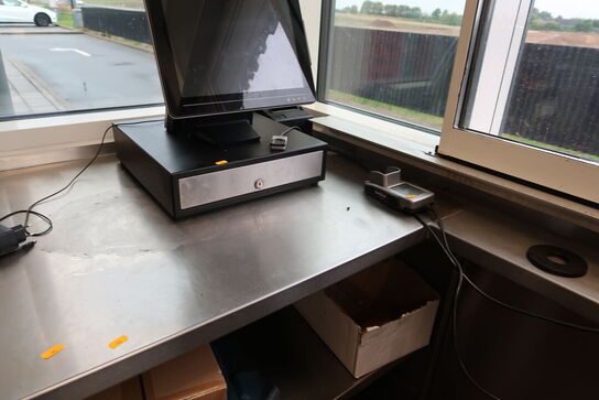 Rustfri stålbord med indhold (elektronik medfølger ikke)