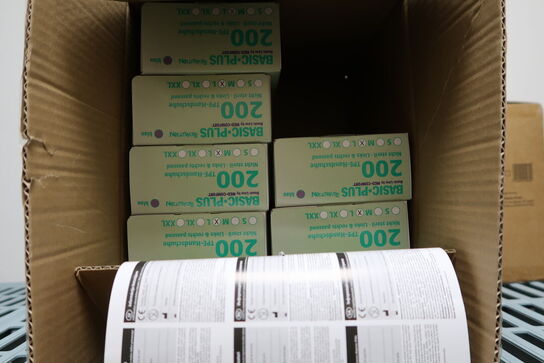 Fødevarereol METRO MAX med indhold