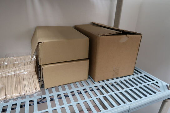 Fødevarereol METRO MAX med indhold