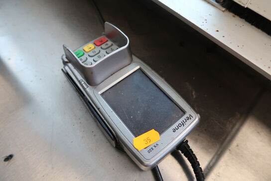 Kasseapparat CBE, bonprinter, computerskærm m.m. (betalingsterminal medfølger ikke)