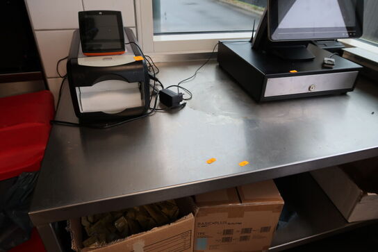 Rustfri stålbord med indhold (elektronik medfølger ikke)