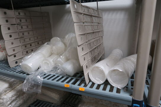 Fødevarereol METRO MAX med indhold