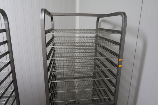 Stikvogn med indhold