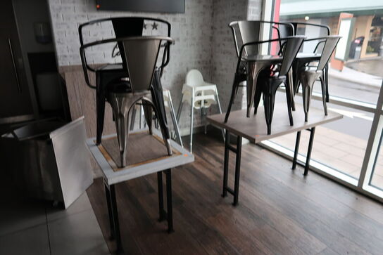 2 stk. borde med 6 stk. stole