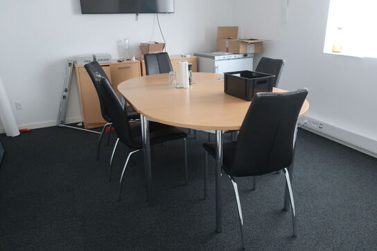 Mødebord med 5 stk. stole